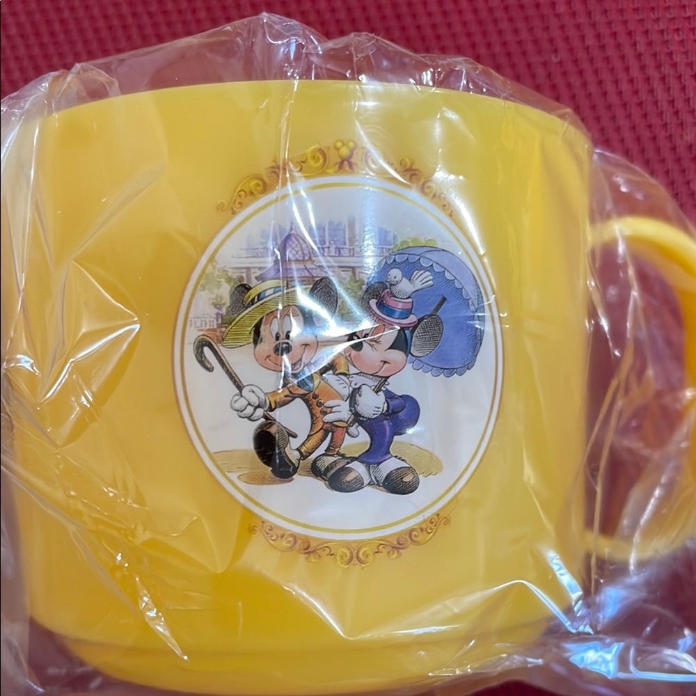 4 Tokoyo Disneyland Hotel Yellow Mug
